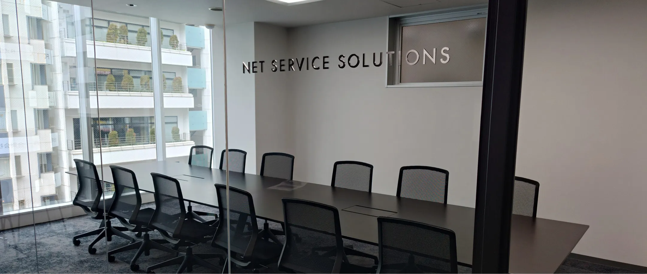 オフィス画像